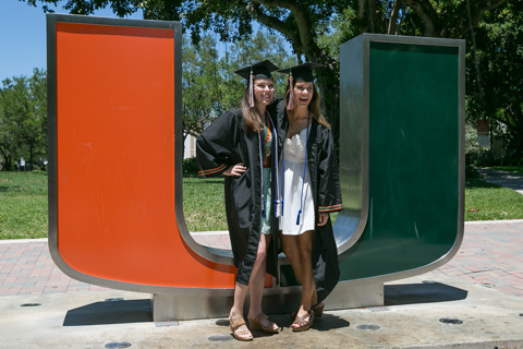 Grads at the U Statue